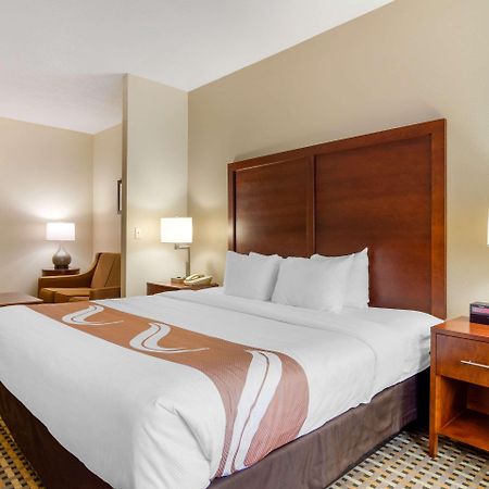 לית'וניה Quality Inn & Suites Decatur - Atlanta East מראה חיצוני תמונה