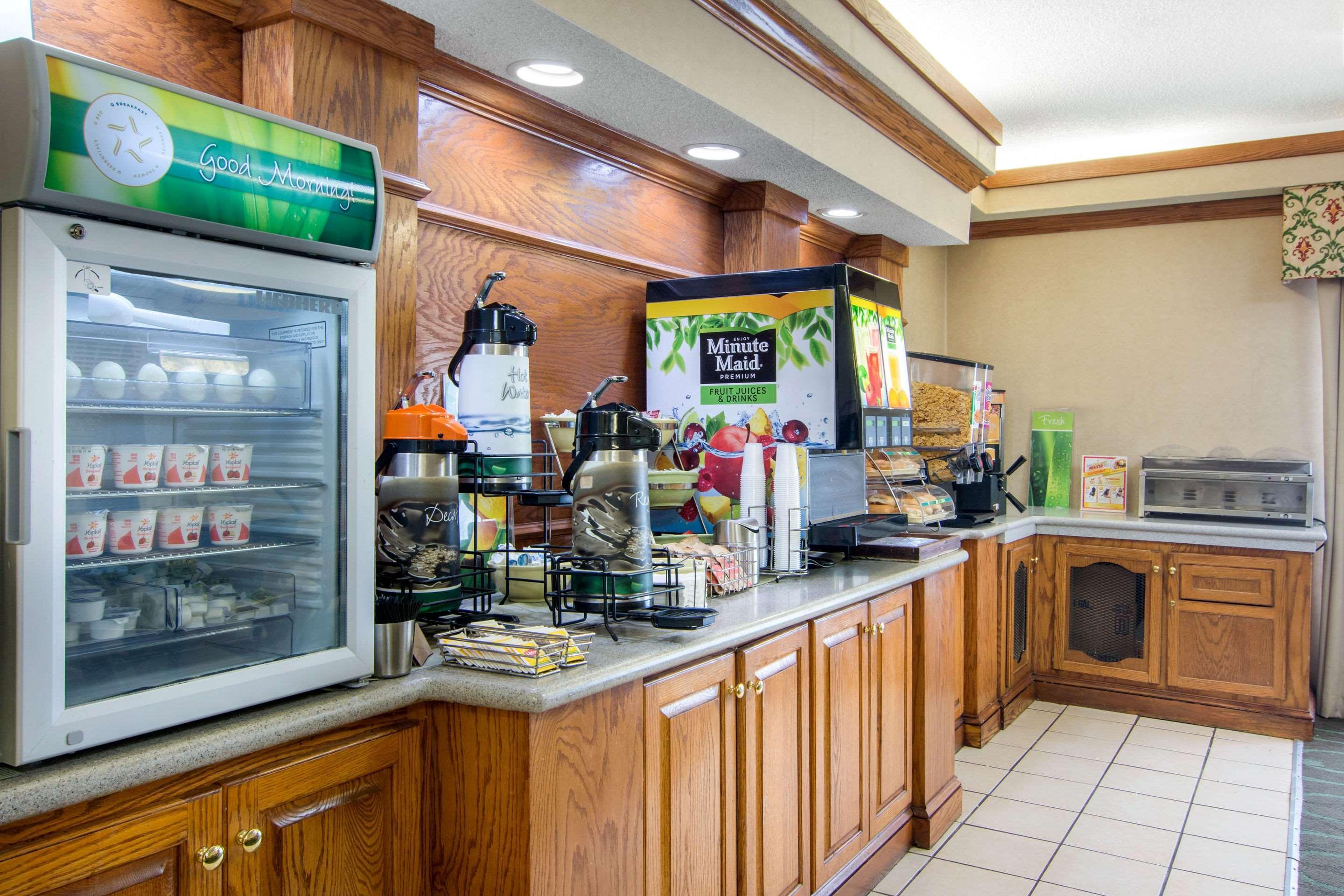לית'וניה Quality Inn & Suites Decatur - Atlanta East מראה חיצוני תמונה
