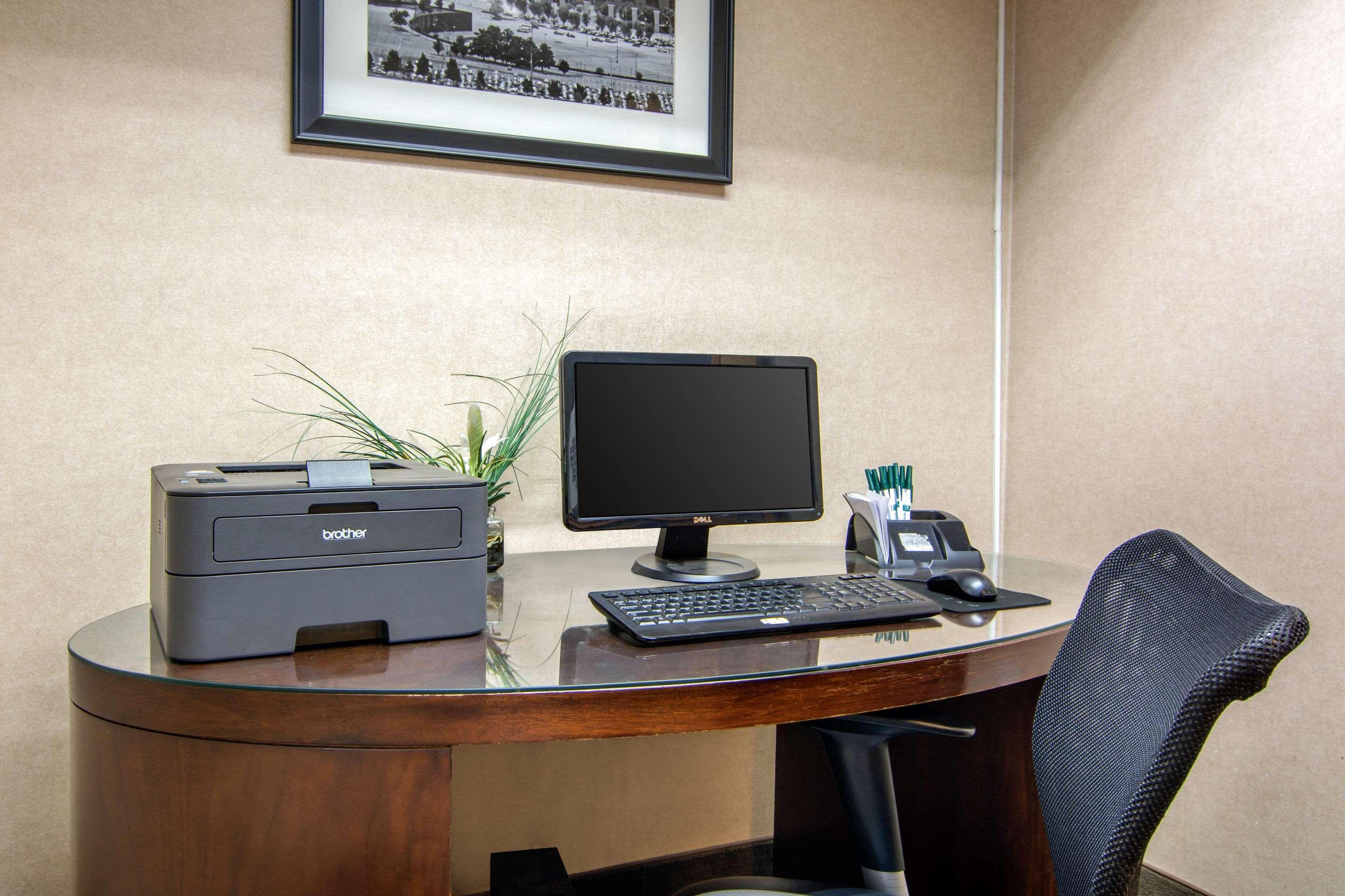 לית'וניה Quality Inn & Suites Decatur - Atlanta East מראה חיצוני תמונה